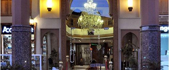 budynek główny, teren hotelu