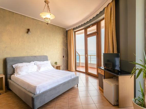Monte Carlo 3*
