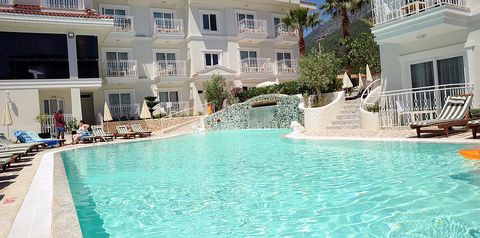 obiekt, teren hotelu, basen