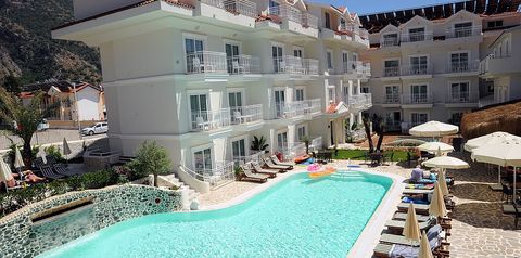 obiekt, teren hotelu, basen