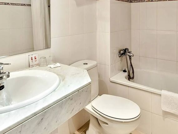 Montecarlo (Encamp) 2.5*