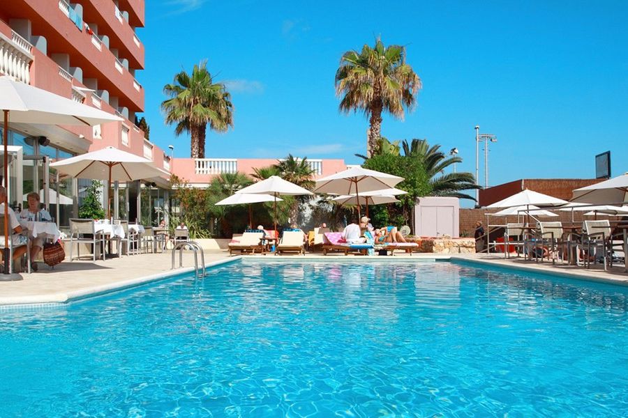 teren hotelu, obiekt, basen