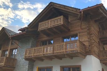 Mountain Chalet Remi