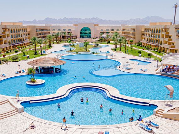 Movenpick Waterpark Resort & Spa Soma Bay