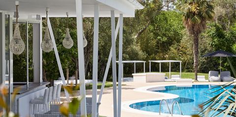 teren hotelu, basen, pool bar