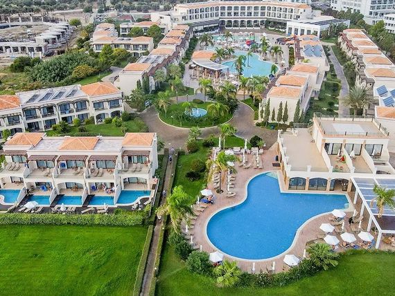 Mythos Beach Resort