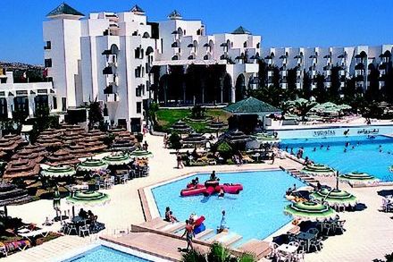 teren hotelu, basen, obiekt