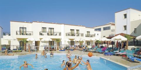 teren hotelu, basen, obiekt