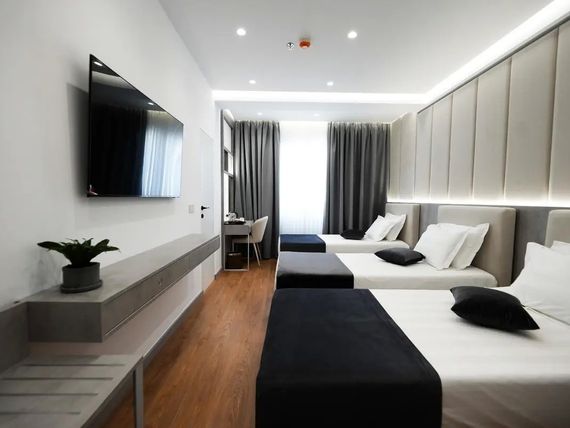 Naos Luxury 4*