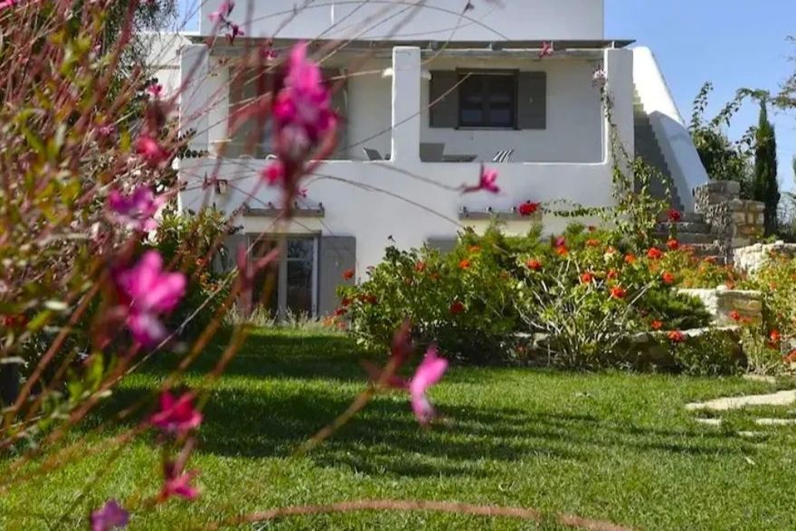 budynek główny, teren hotelu