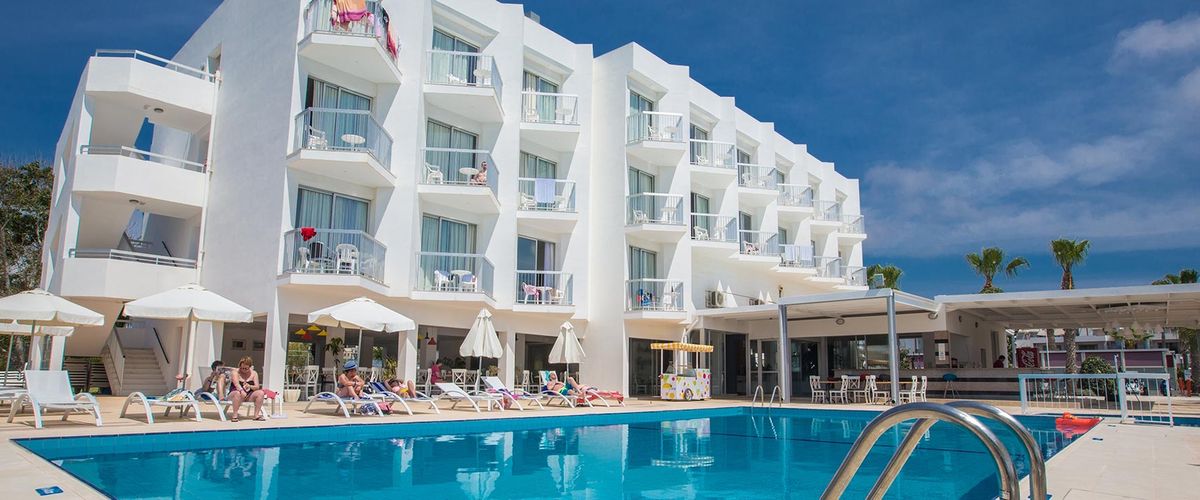 obiekt, budynek główny, basen