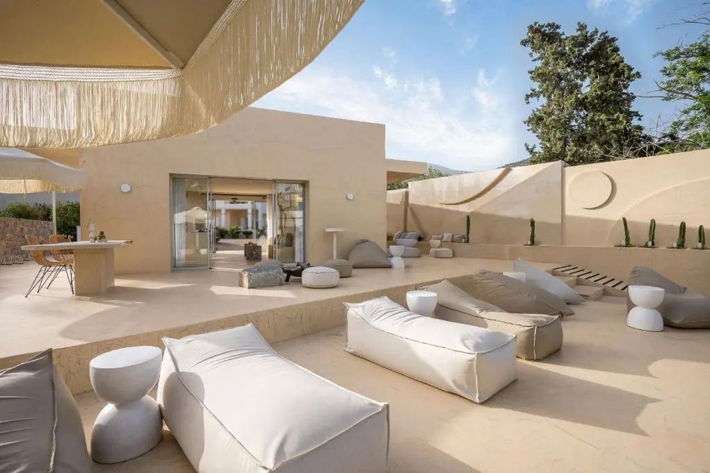 obiekt, teren hotelu