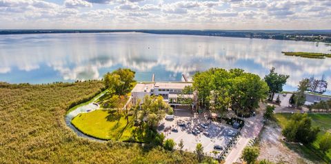 obiekt, teren hotelu