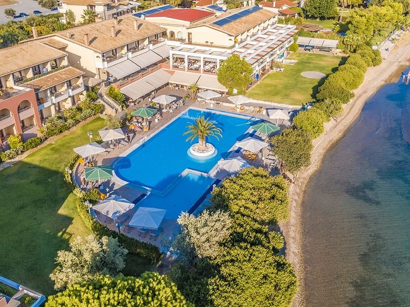 Negroponte Resort