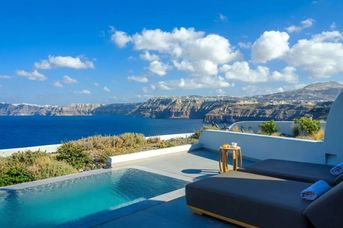 Neptune Luxury Suites