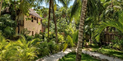 obiekt, teren hotelu