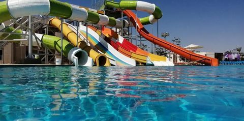 basen, aquapark, zjeżdżalnia