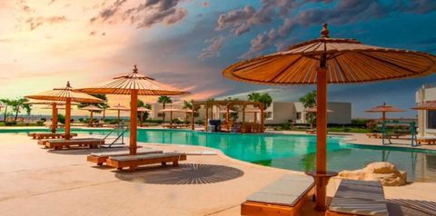 teren hotelu, basen, pool bar