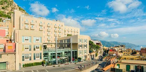 obiekt, teren hotelu