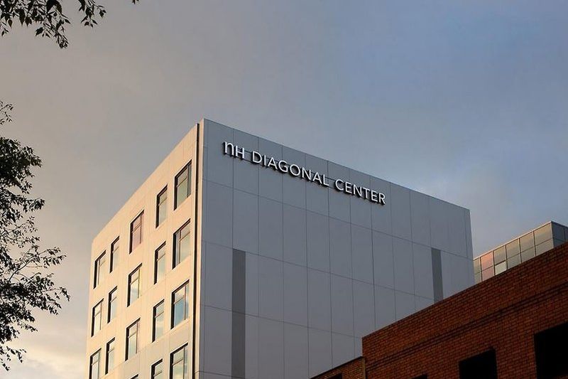 budynek główny, obiekt