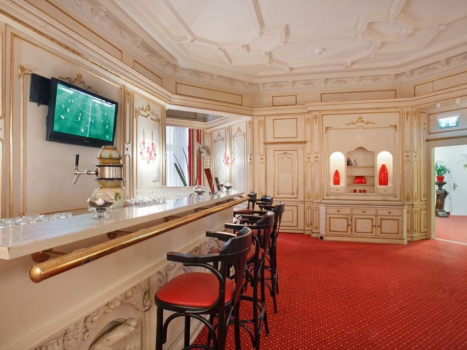 drink bar