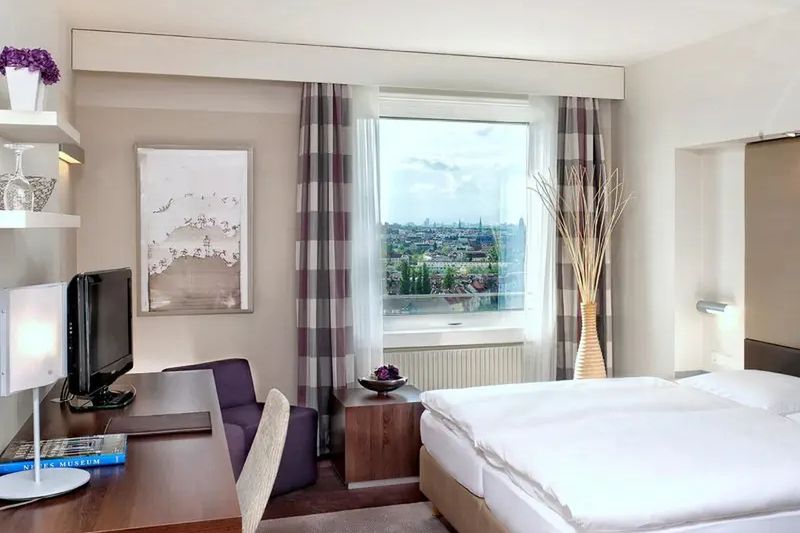 Estrel - Zdjecie hotelu