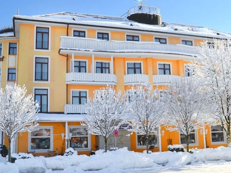 Vier Jahreszeiten (Garmisch-Partenkirchen)