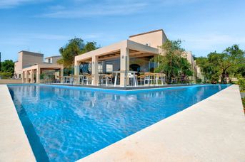 Ninos Serena Holiday Resort