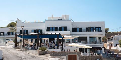 obiekt, budynek główny