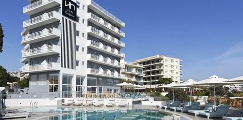 obiekt, teren hotelu, basen