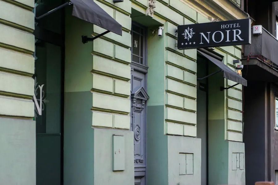 obiekt, budynek główny