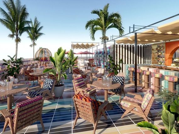 teren hotelu, drink bar