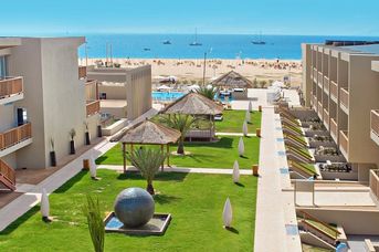 Oasis Atlantico Salinas Sea