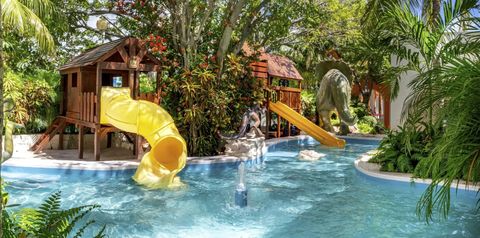 basen, zjeżdżalnia, dla dzieci