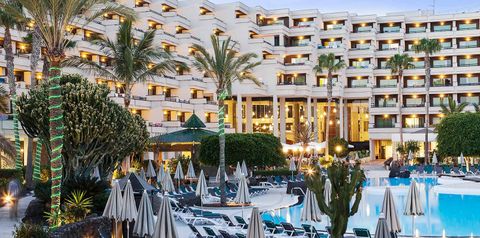 obiekt, teren hotelu, basen