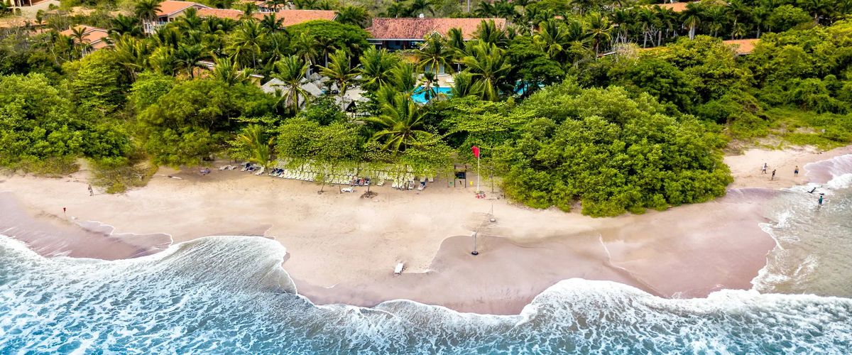 teren hotelu, plaża