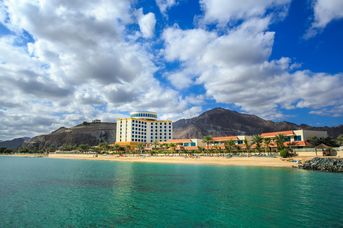 Oceanic Khorfakkan Resort & Spa