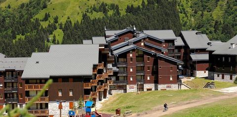 plac zabaw, teren hotelu, obiekt