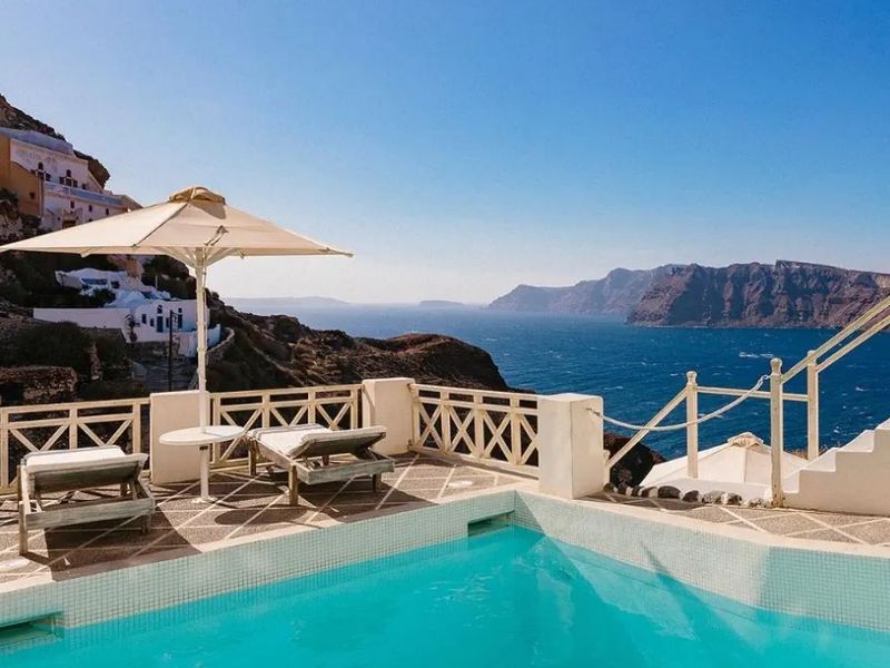 Oia Mare Villas
