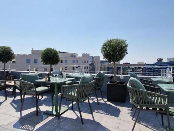 teren hotelu, restauracja