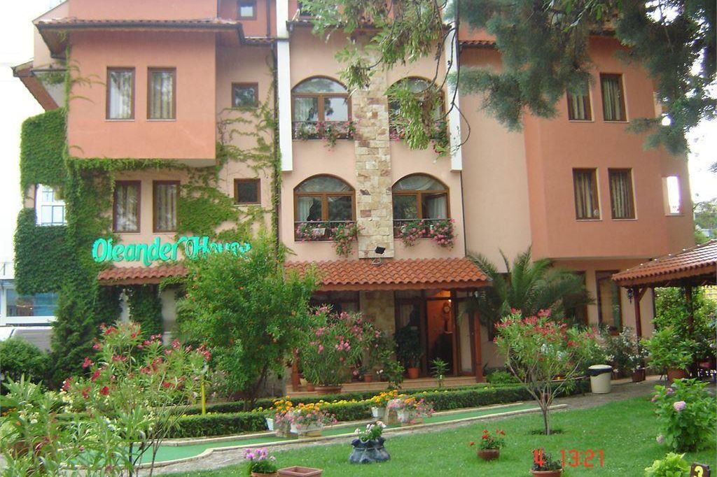 teren hotelu, obiekt