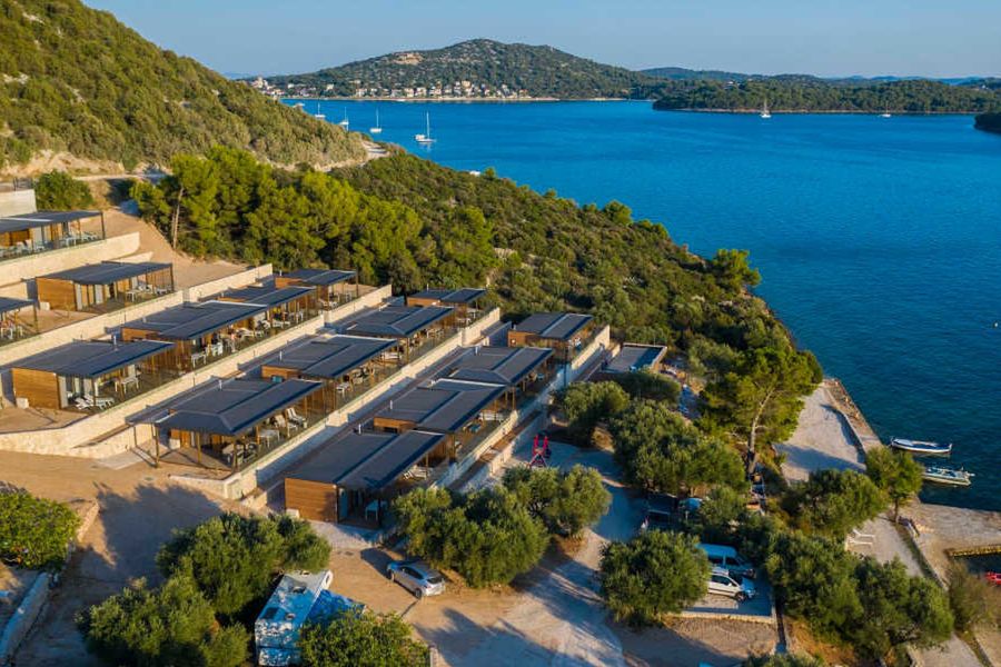 obiekt, budynek główny