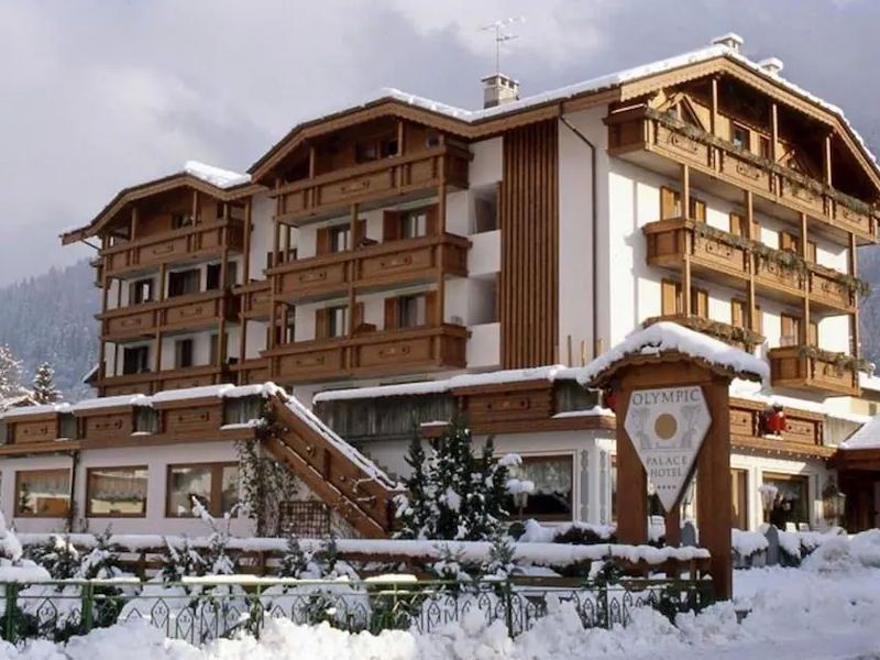 Olympic Palace (Pinzolo)