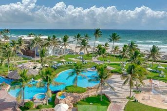 Crowne Plaza Resort