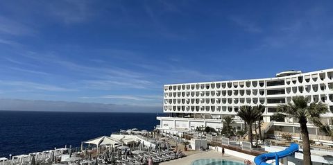 obiekt, teren hotelu, basen