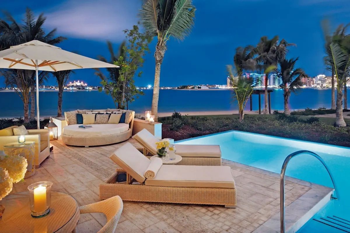 Poolside et vue mer au One&Only The Palm Dubai