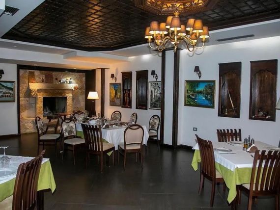 Onufri (Berat) 4*