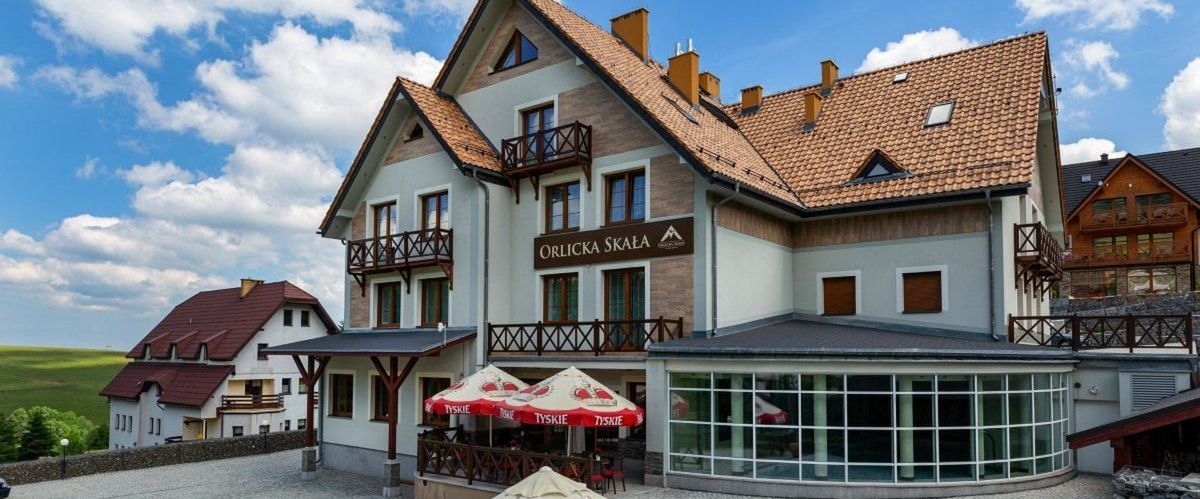 obiekt, teren hotelu