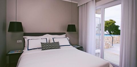 basen, balkon / taras, pokój