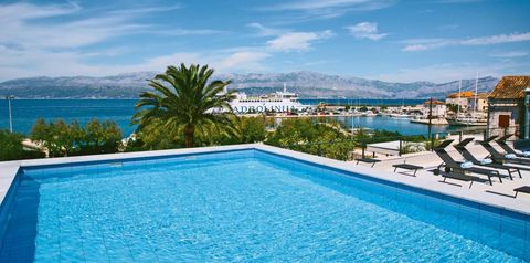 teren hotelu, góry, basen